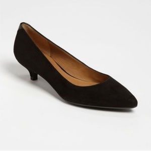 Isaac Mizrahi Gabriel kitten heel pump